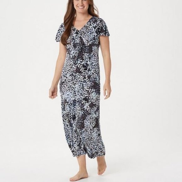 Midnight by Carole Hochman Other - Abstract Hydrangea Rayon Spandex Lounge Dress 316